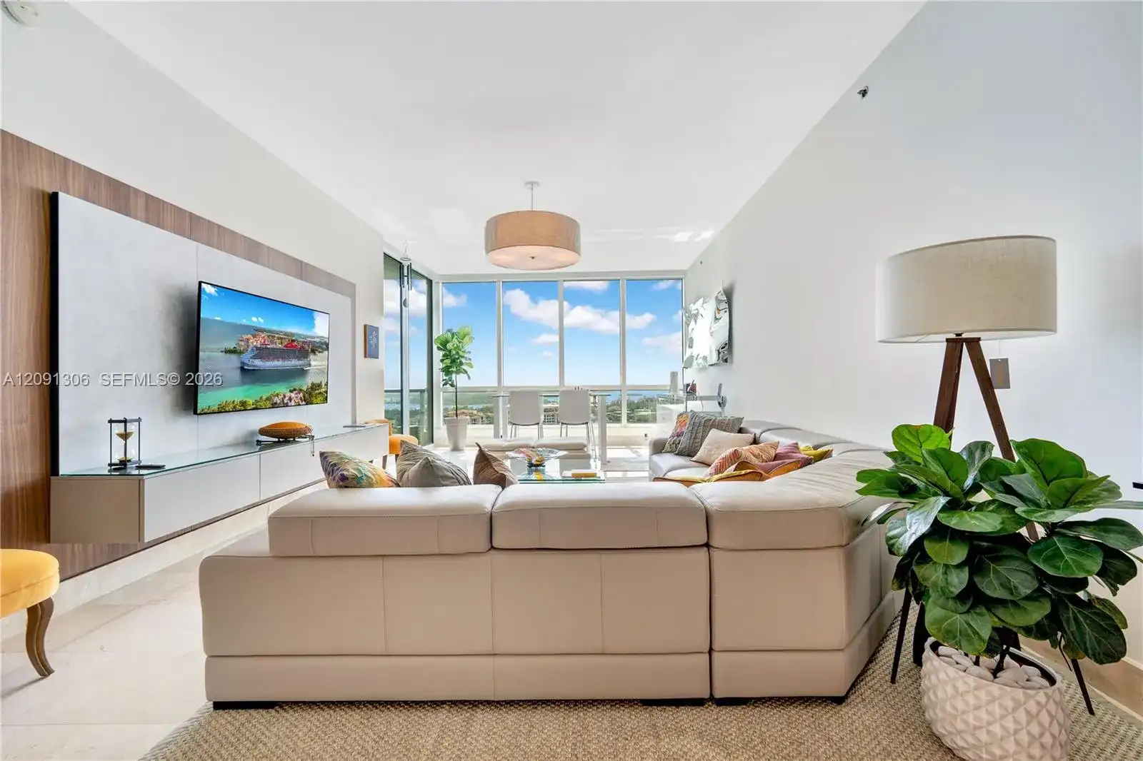 100 S Pointe Dr # 2403, Miami Beach FL 33139
