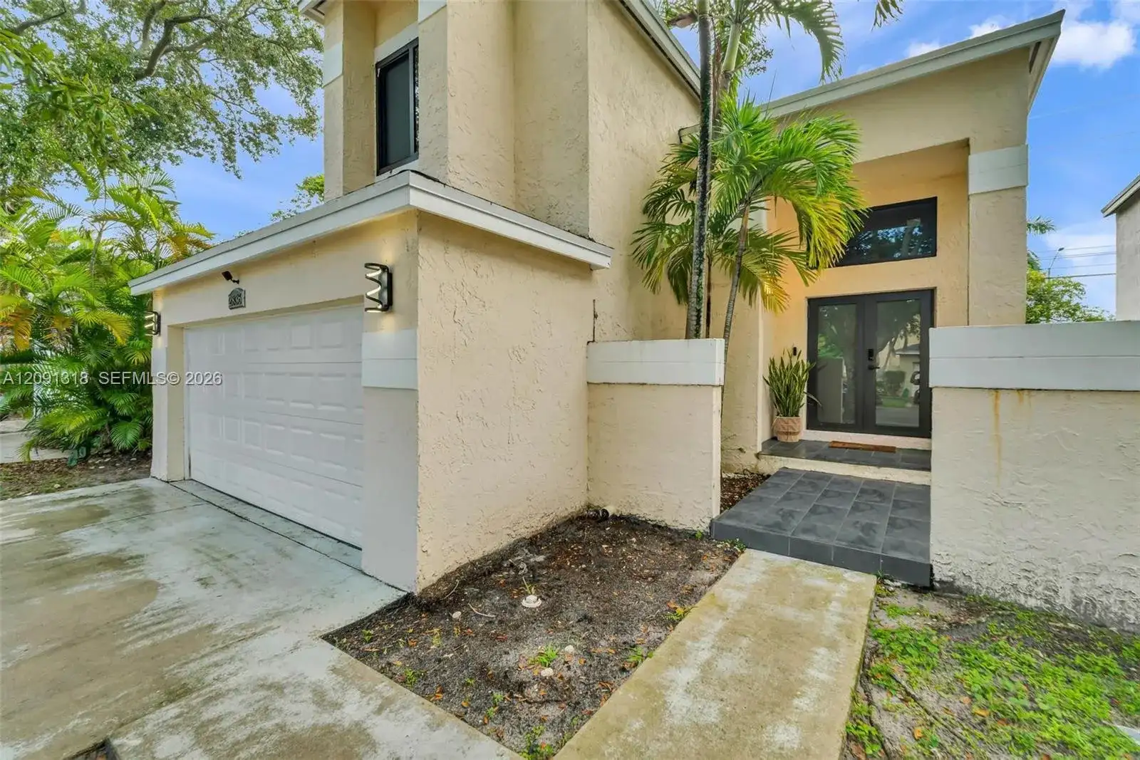2836 W River Run Cir W, Miramar FL 33025 photo 5