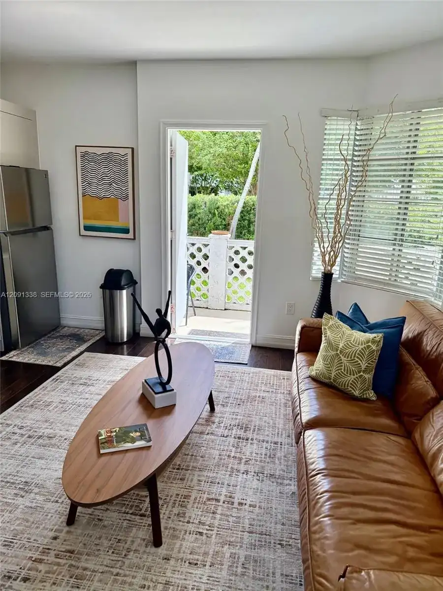 601 11th St # 107, Miami Beach FL 33139 photo 3