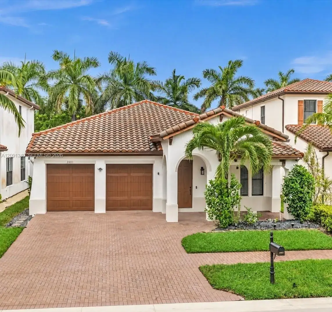 2683 NW 83rd Ter, Cooper City FL 33024