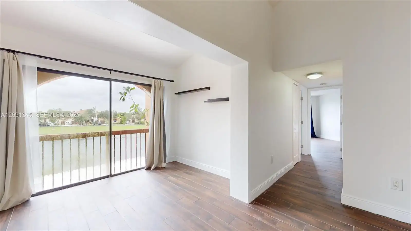 10257 NW 9th St Cir # 10, Miami FL 33172 photo 3