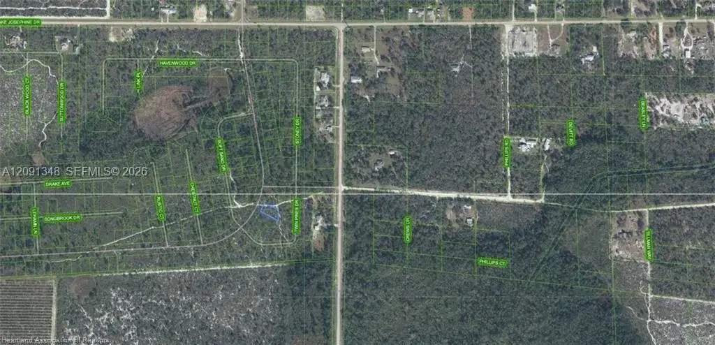 13076 S Orange Blossom Blvd, Sebring FL 33852 photo 3