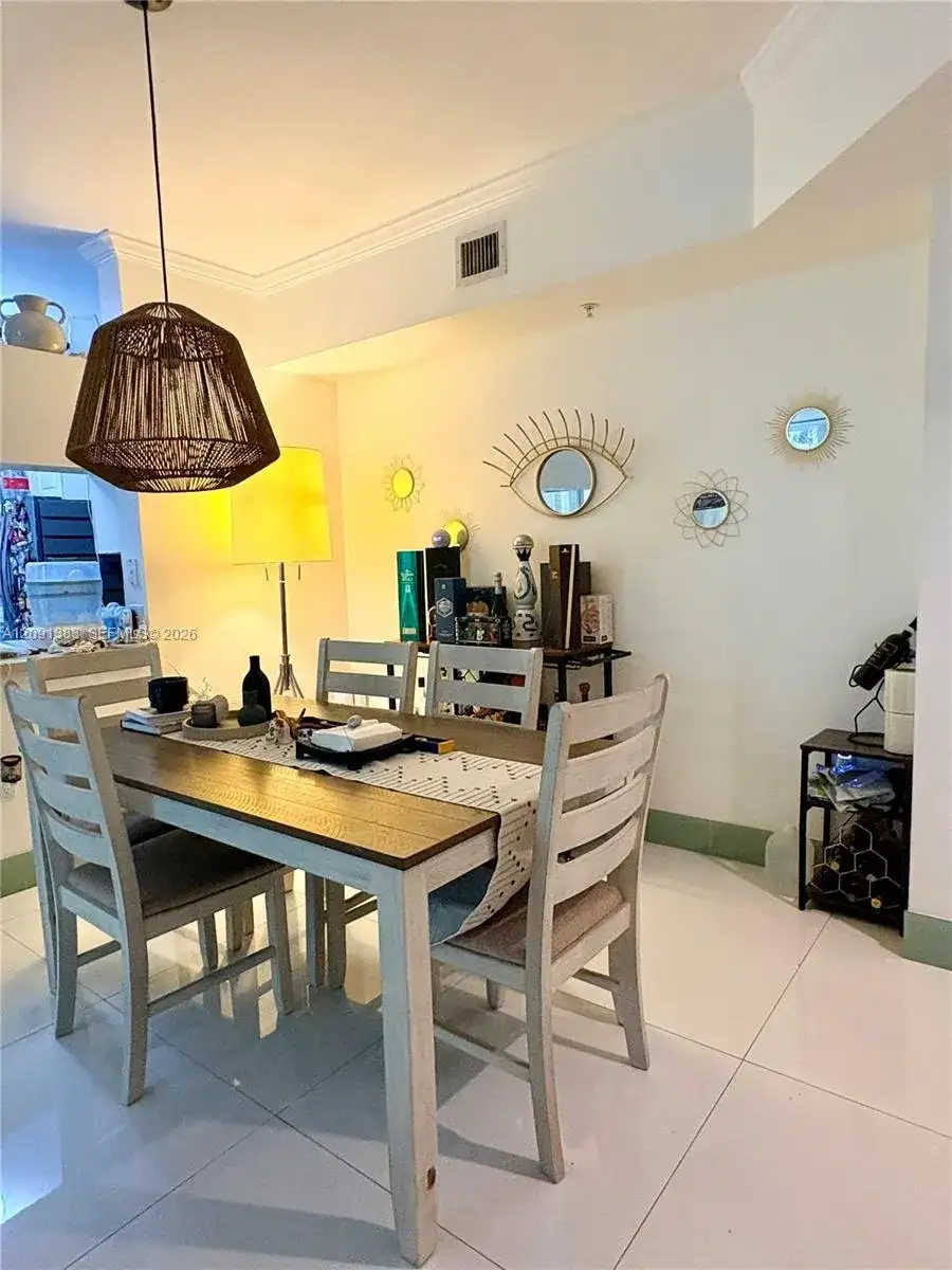 17150 N Bay Rd # 2121, Sunny Isles Beach FL 33160 photo 3