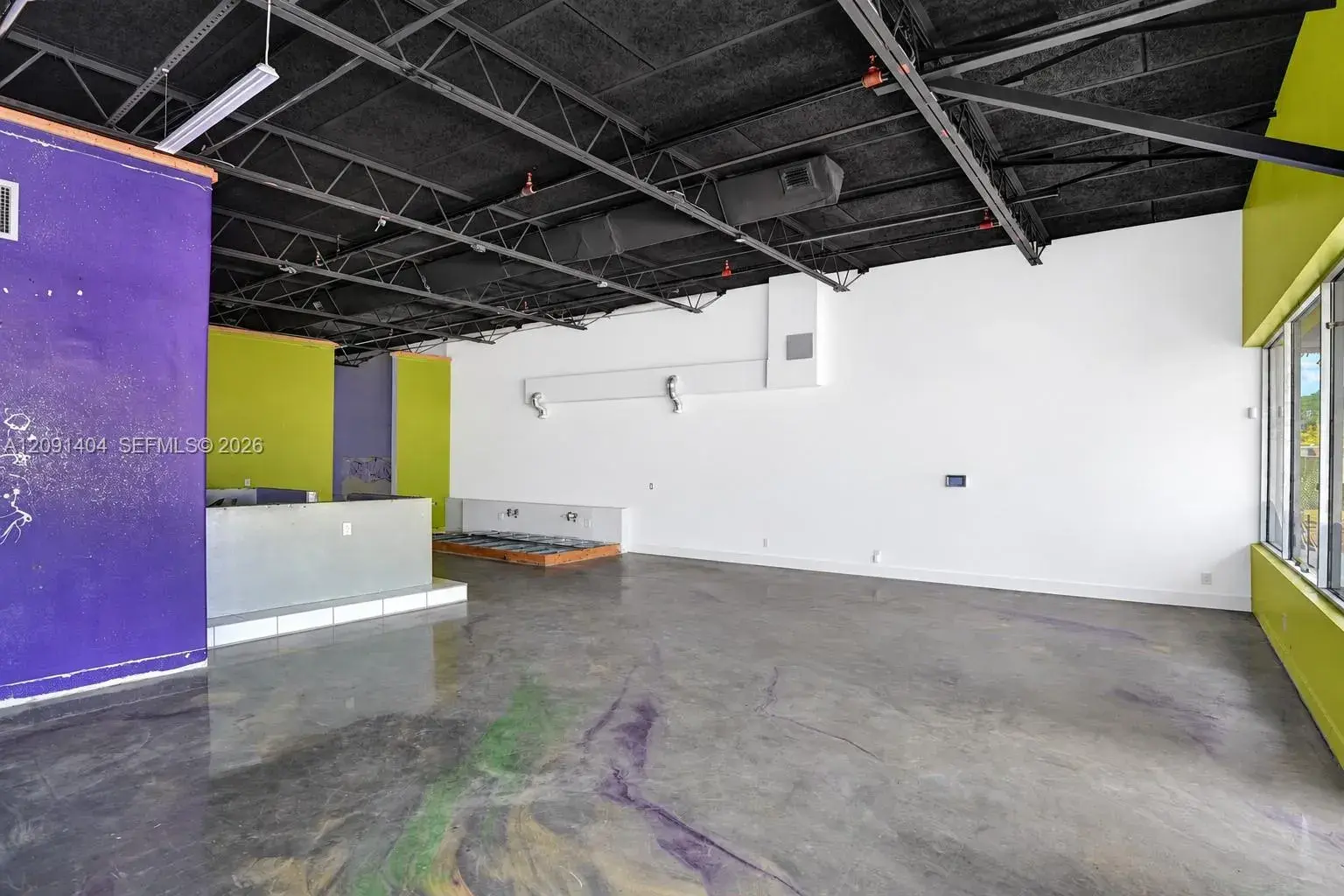 3944 NW 19th St, Lauderhill FL 33311