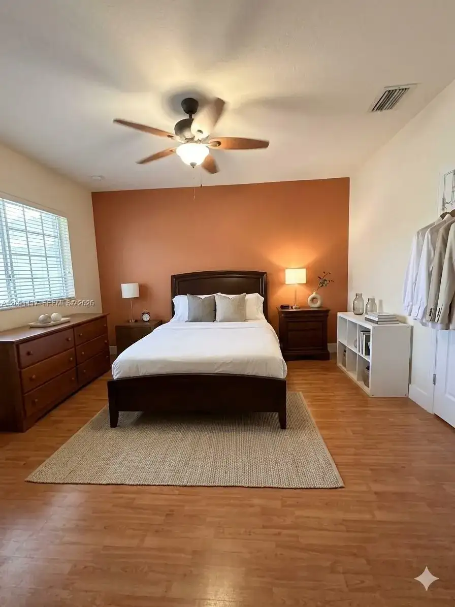 9045 SW 203rd Ter, Cutler Bay FL 33189 photo 4