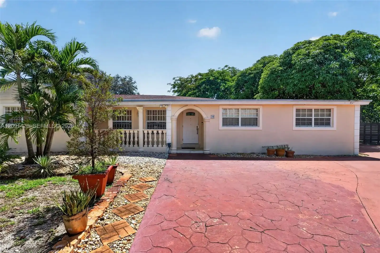 70 NW 145th St, Miami FL 33168