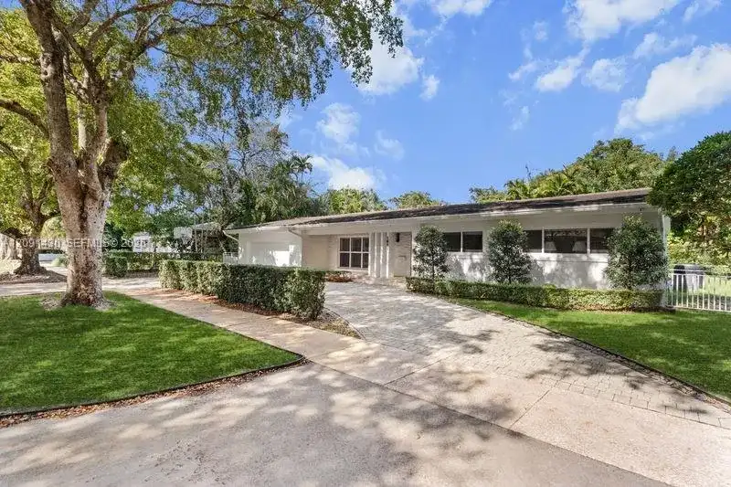 1021 Matanzas Ave, Coral Gables FL 33146