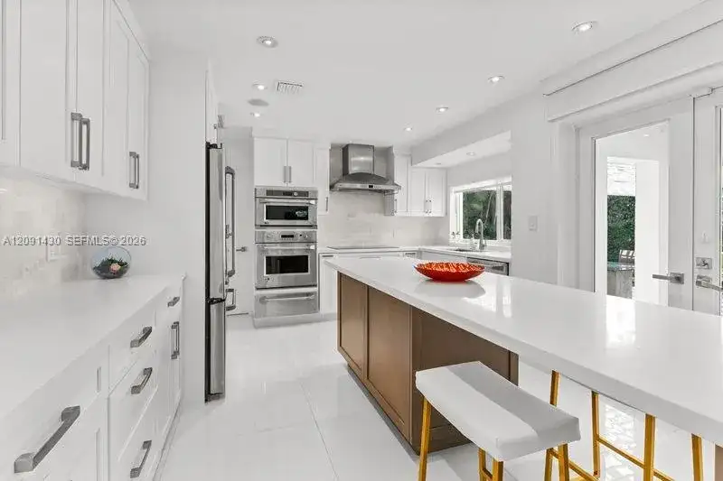 1021 Matanzas Ave, Coral Gables FL 33146 photo 2