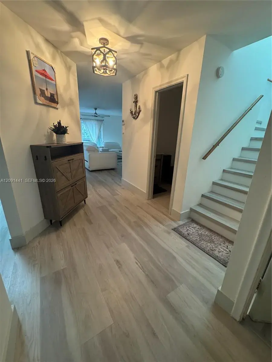 3124 Spanish Trl, Delray Beach FL 33483