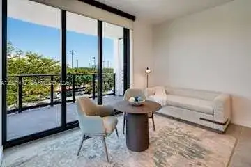 580 72 street # 201, Miami Beach FL 33141 photo 2
