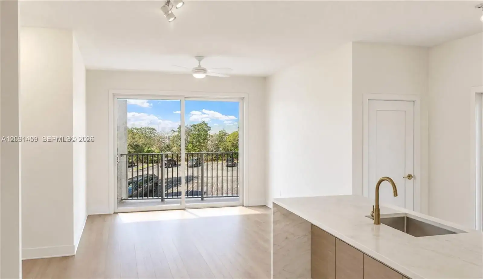 6861 SW 44th St # 309, Miami FL 33155 photo 3
