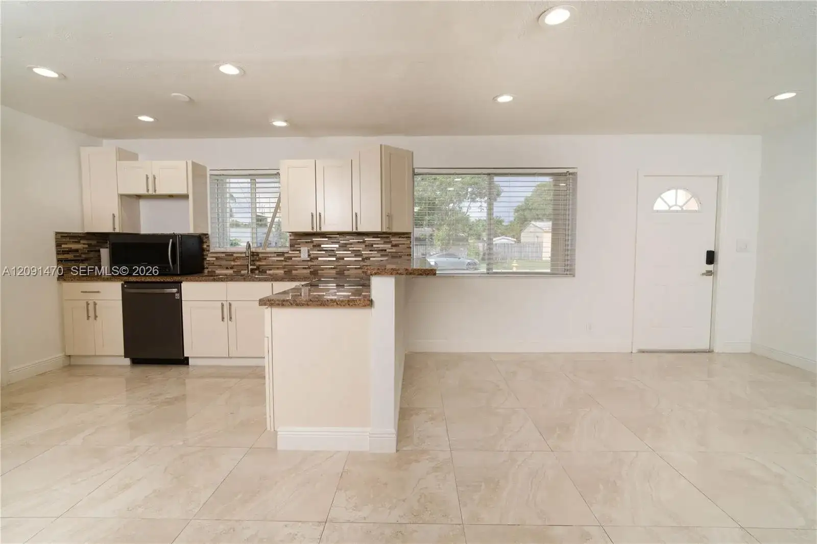 1920 SW 64th Ave, North Lauderdale FL 33068 photo 4