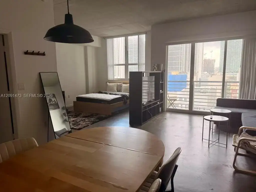 133 NE 2nd Ave # 1605, Miami FL 33132 photo 2