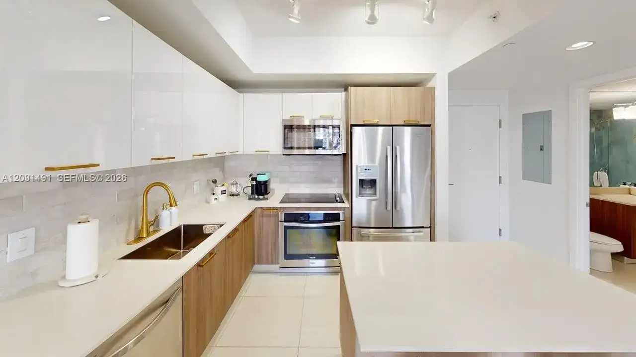 5300 Paseo Blvd # 1607, Doral FL 33166 photo 3
