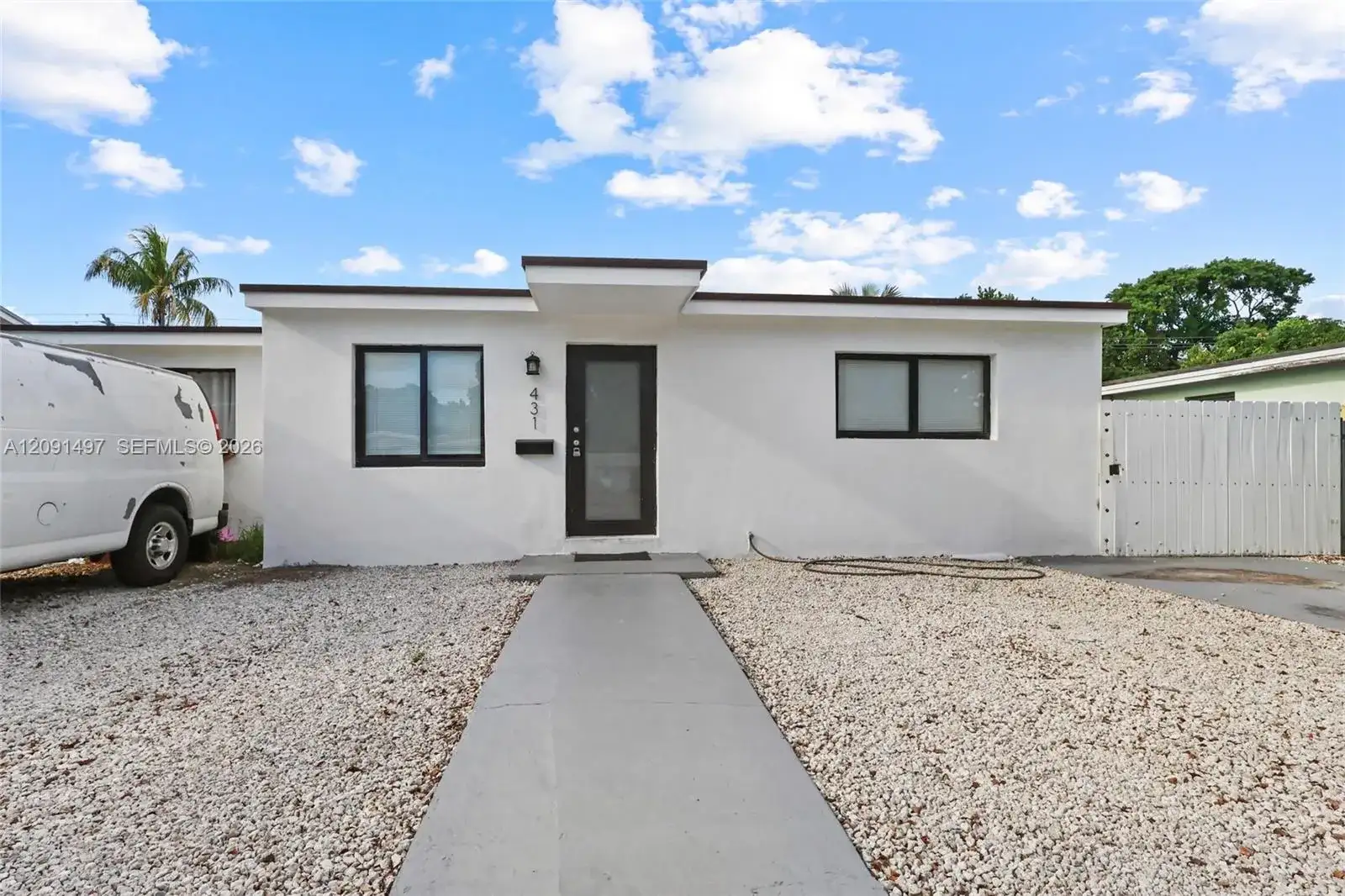 431 E 62nd St, Hialeah FL 33013 photo 2