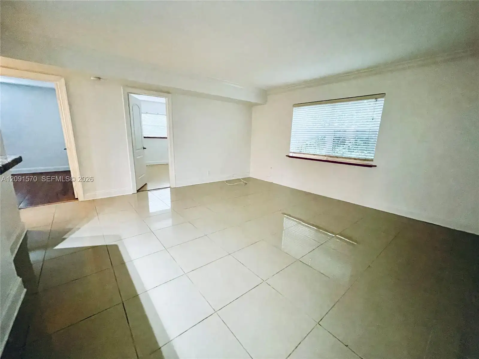 811 NE 14th Pl # 4, Fort Lauderdale FL 33304 photo 3
