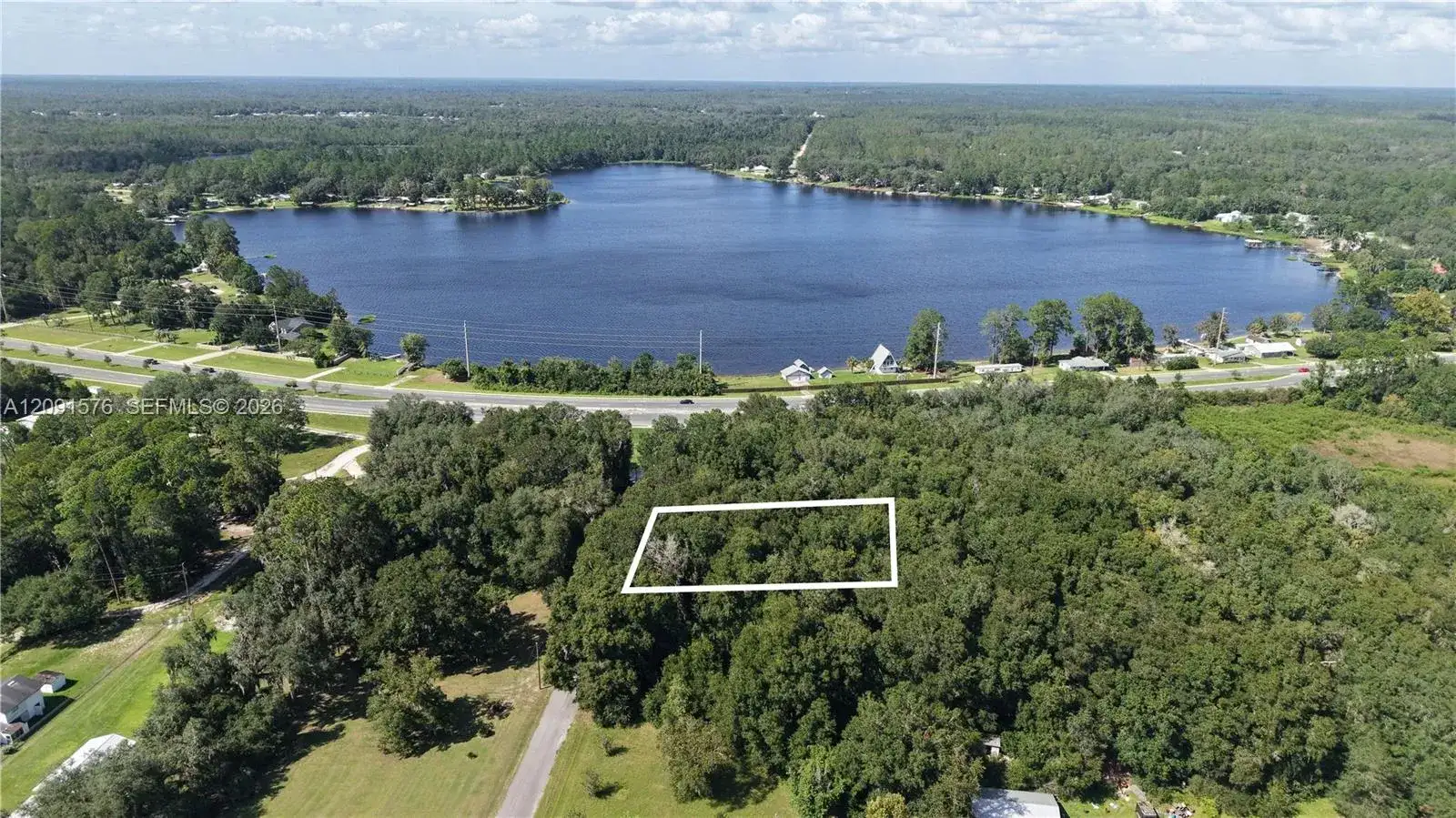 104 Twin Lake Grove Dr, Other City - In The State Of Florida FL 32148 photo 2