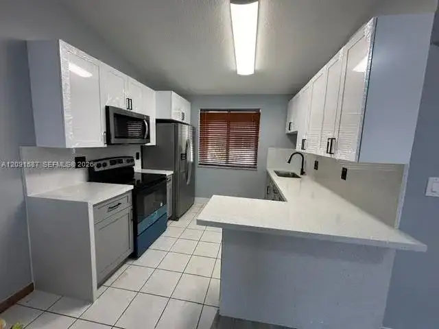 8015 Lake Dr # 201, Doral FL 33166 photo 2
