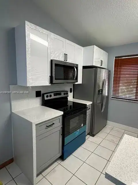 8015 Lake Dr # 201, Doral FL 33166 photo 5