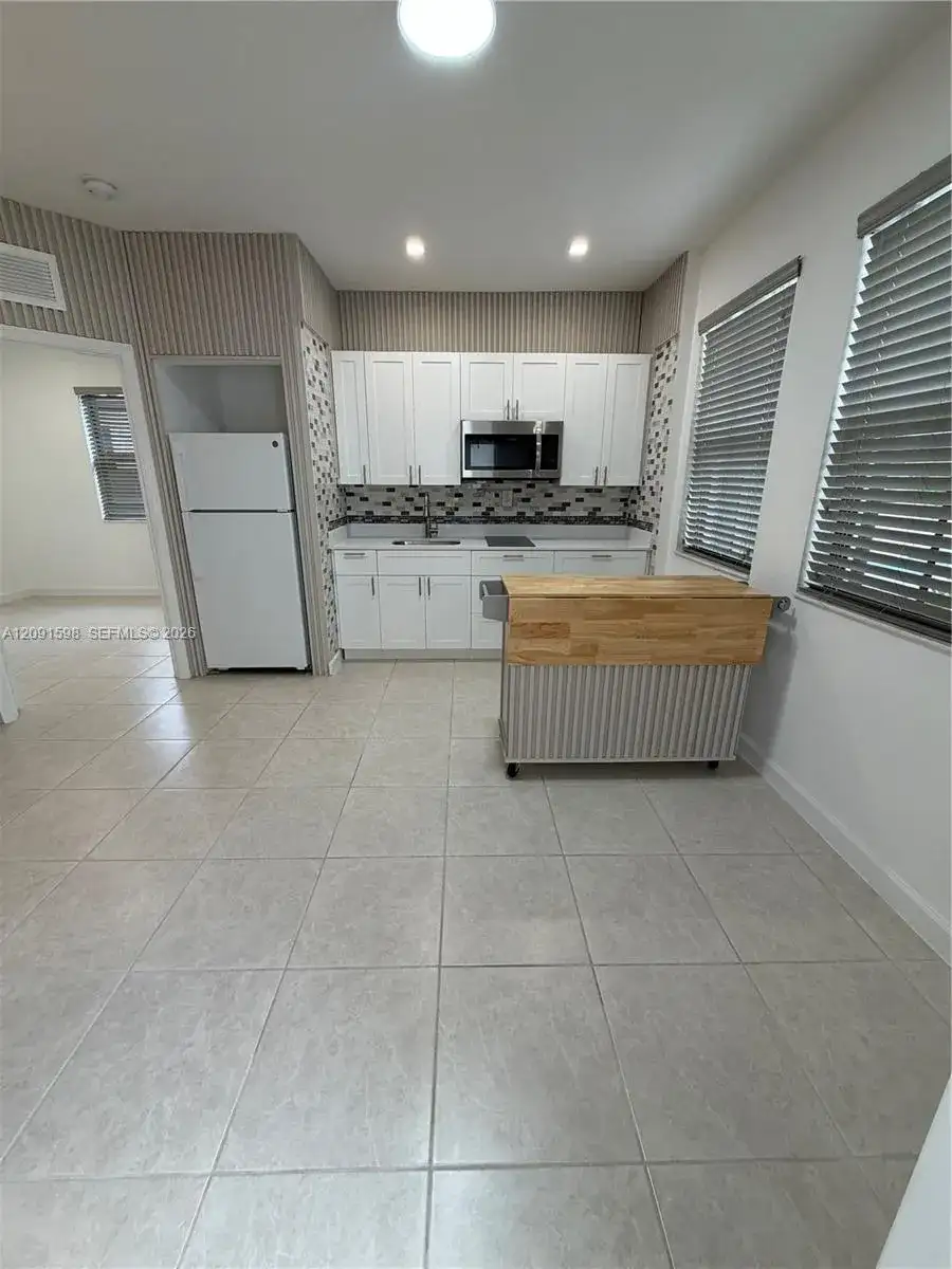 12829 SW 228th St # 1, Miami FL 33170 photo 2