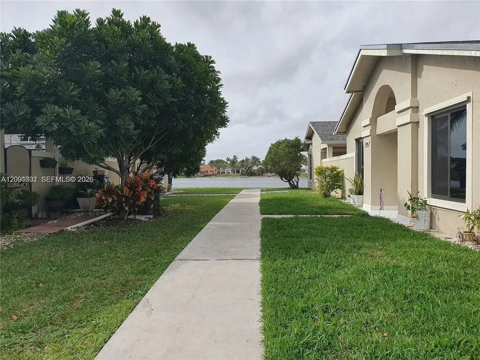 6702 SW 152nd Pl # 02, Miami FL 33193 photo 2
