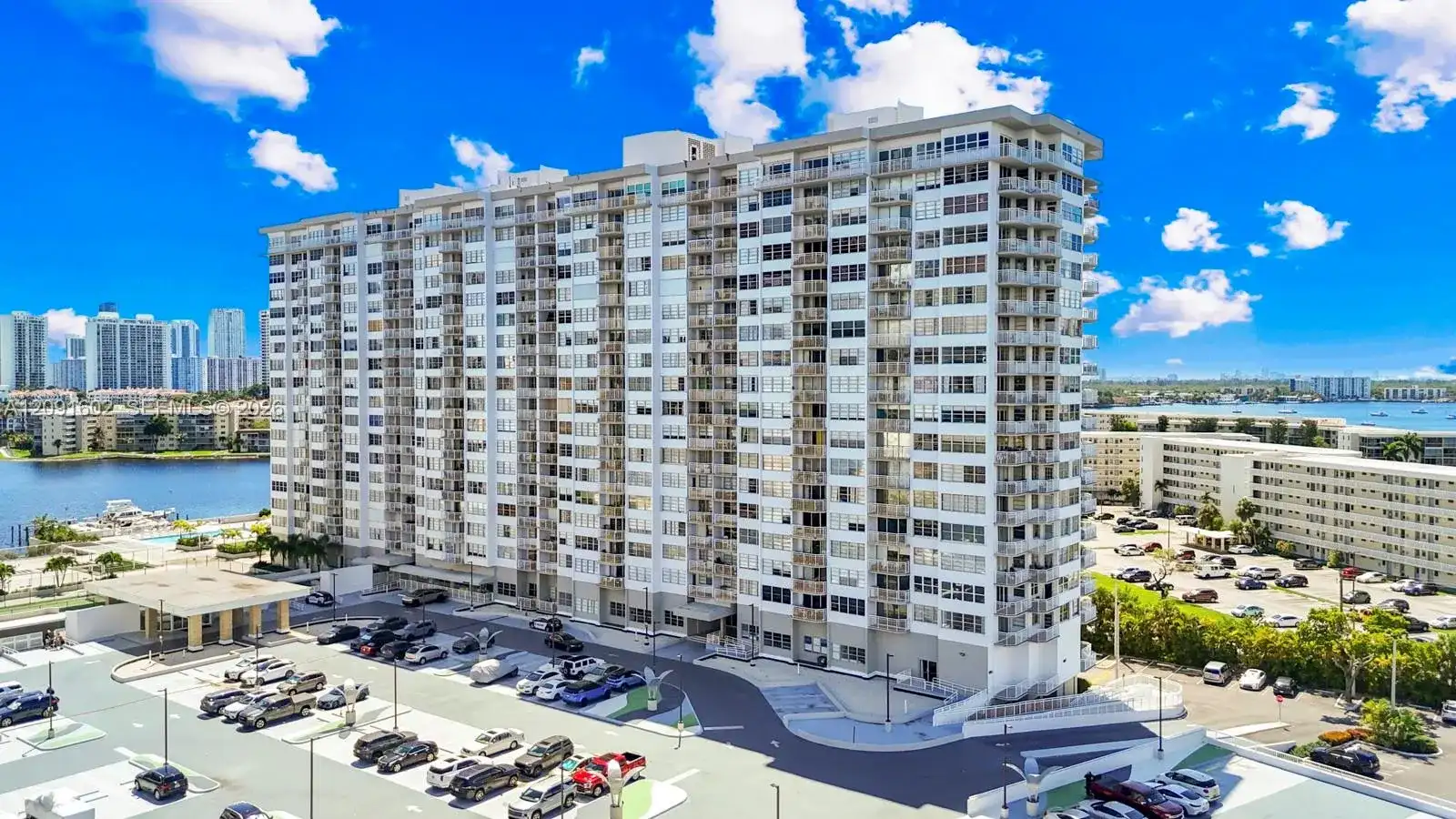 18021 Biscayne Blvd # 1102, Aventura FL 33160