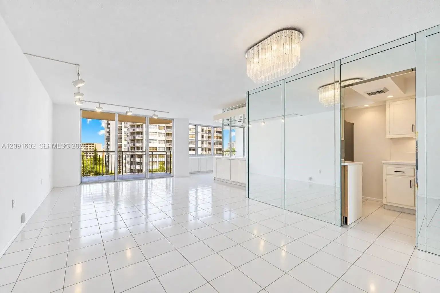 18021 Biscayne Blvd # 1102, Aventura FL 33160 photo 3