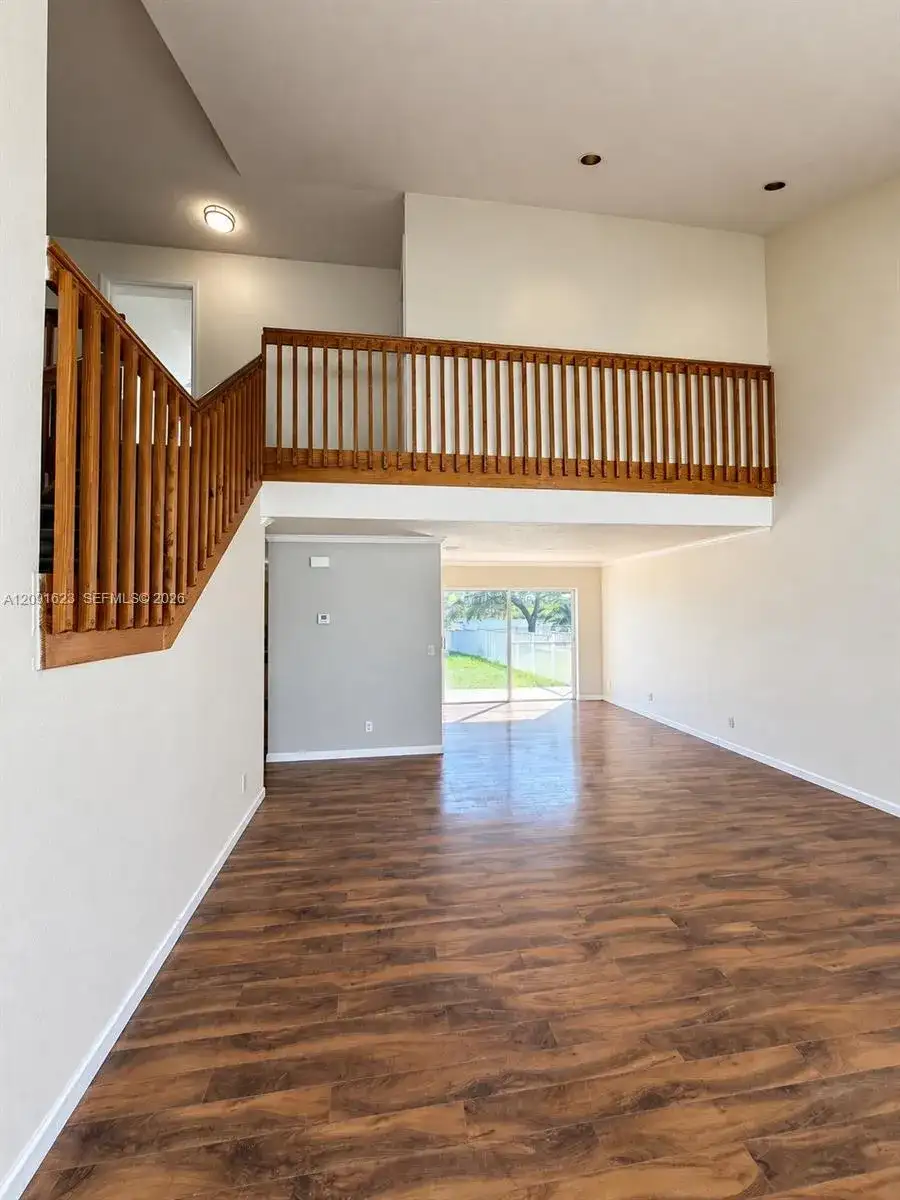 18204 SW 20th St, Miramar FL 33029 photo 5