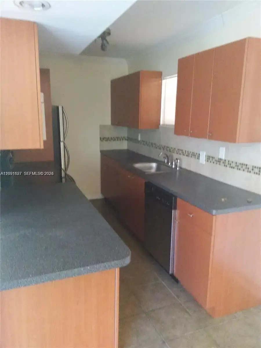 1919 Plunkett St # 7, Hollywood FL 33020 photo 5