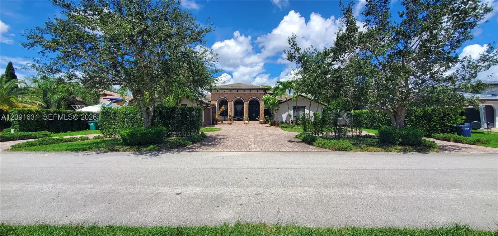 12965 SW 197th St, Miami FL 33177 photo 2