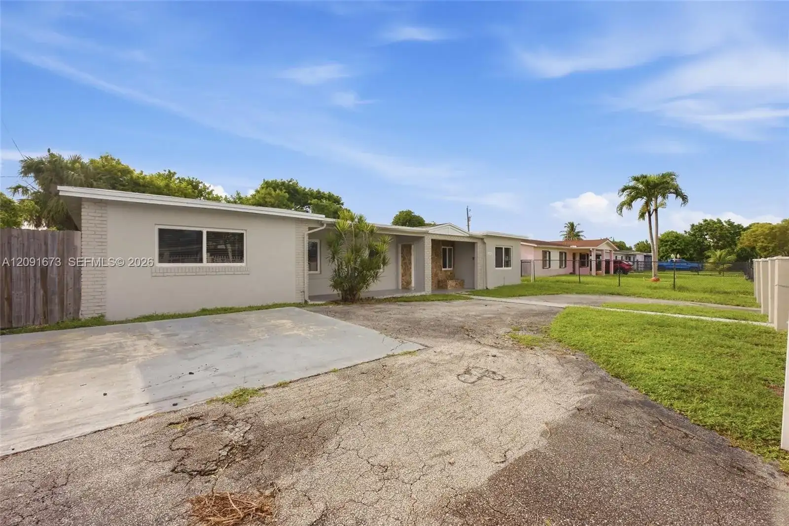 15770 NW 17th Ct, Miami Gardens FL 33054 photo 2