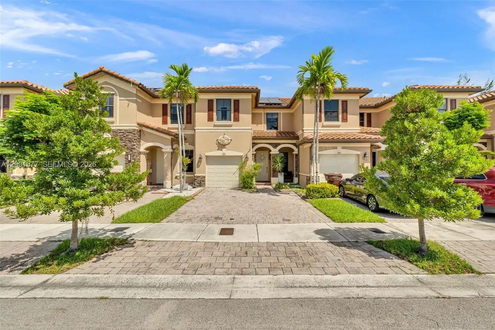 3309 W 91st Ter, Hialeah FL 33018 photo 4