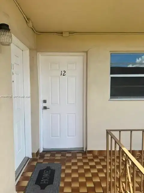 6365 SW 8th St # 12, Miami FL 33144