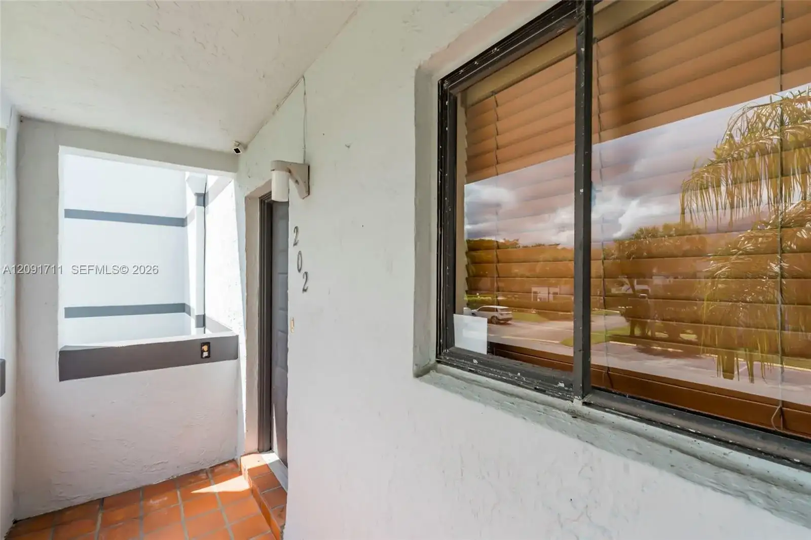 161 Lakeview Dr # 202, Weston FL 33326 photo 4