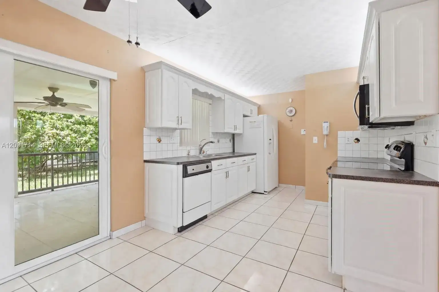 7200 SW 132nd Ave, Miami FL 33183 photo 4
