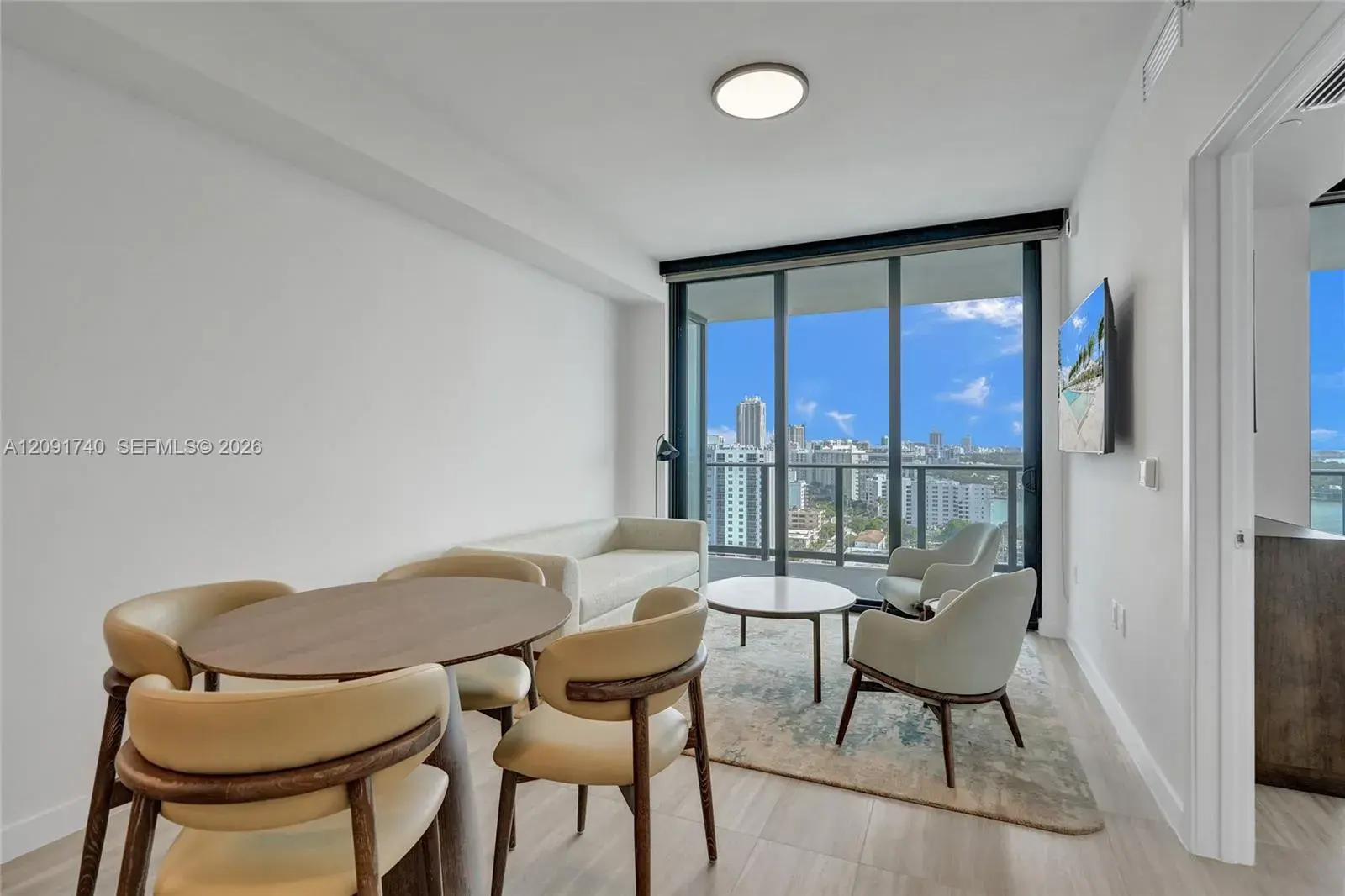 580 72nd St, Miami Beach FL 33141