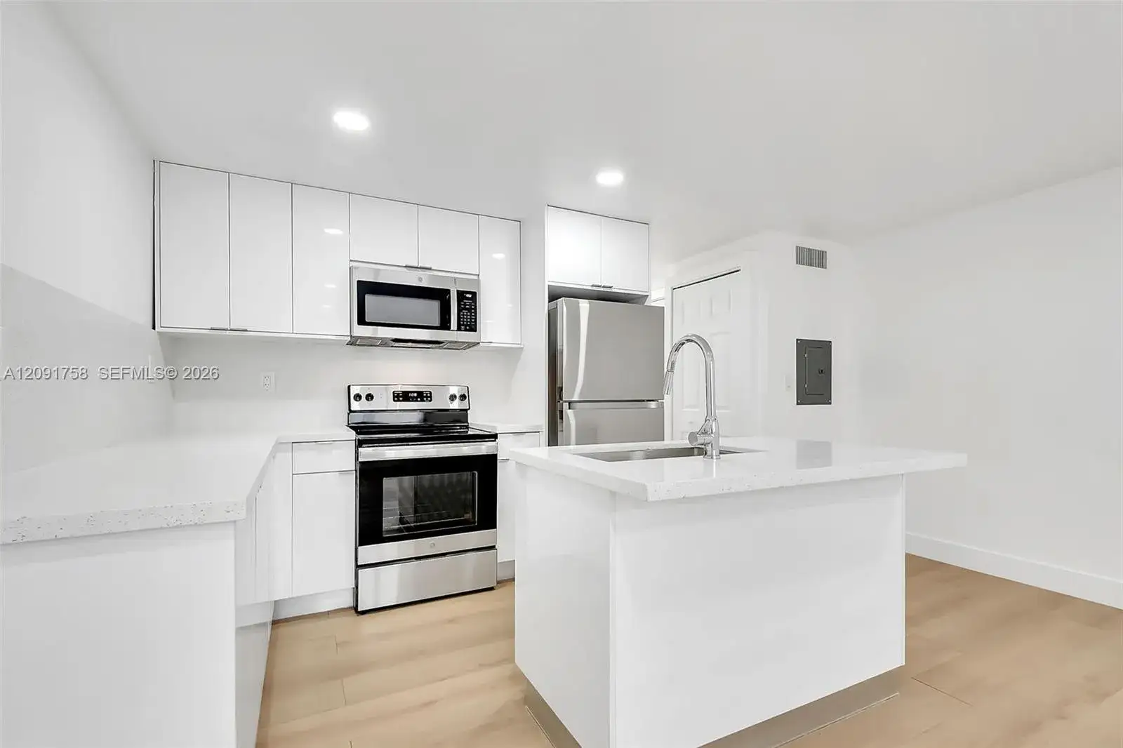 1632 NW 16th Ter # 6, Miami FL 33125