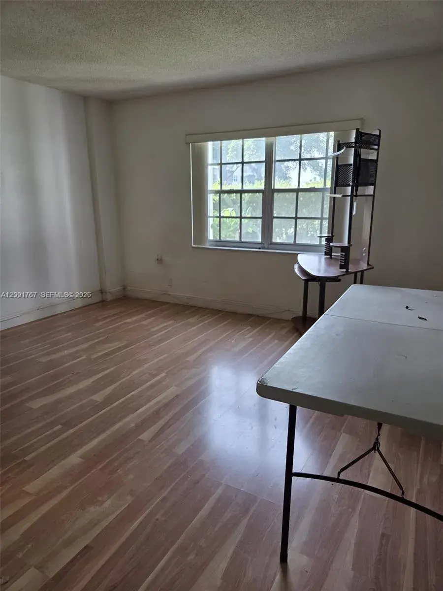9101 W Sample Rd # 102, Coral Springs FL 33065