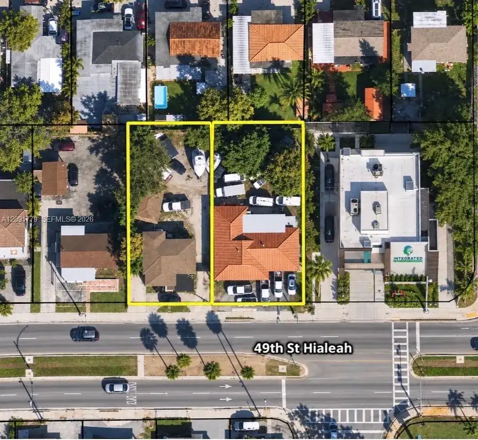 275 E 49th St, Hialeah FL 33013