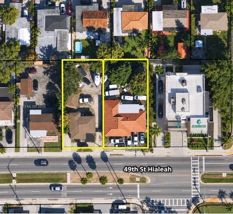 275 E 49th St, Hialeah FL 33013