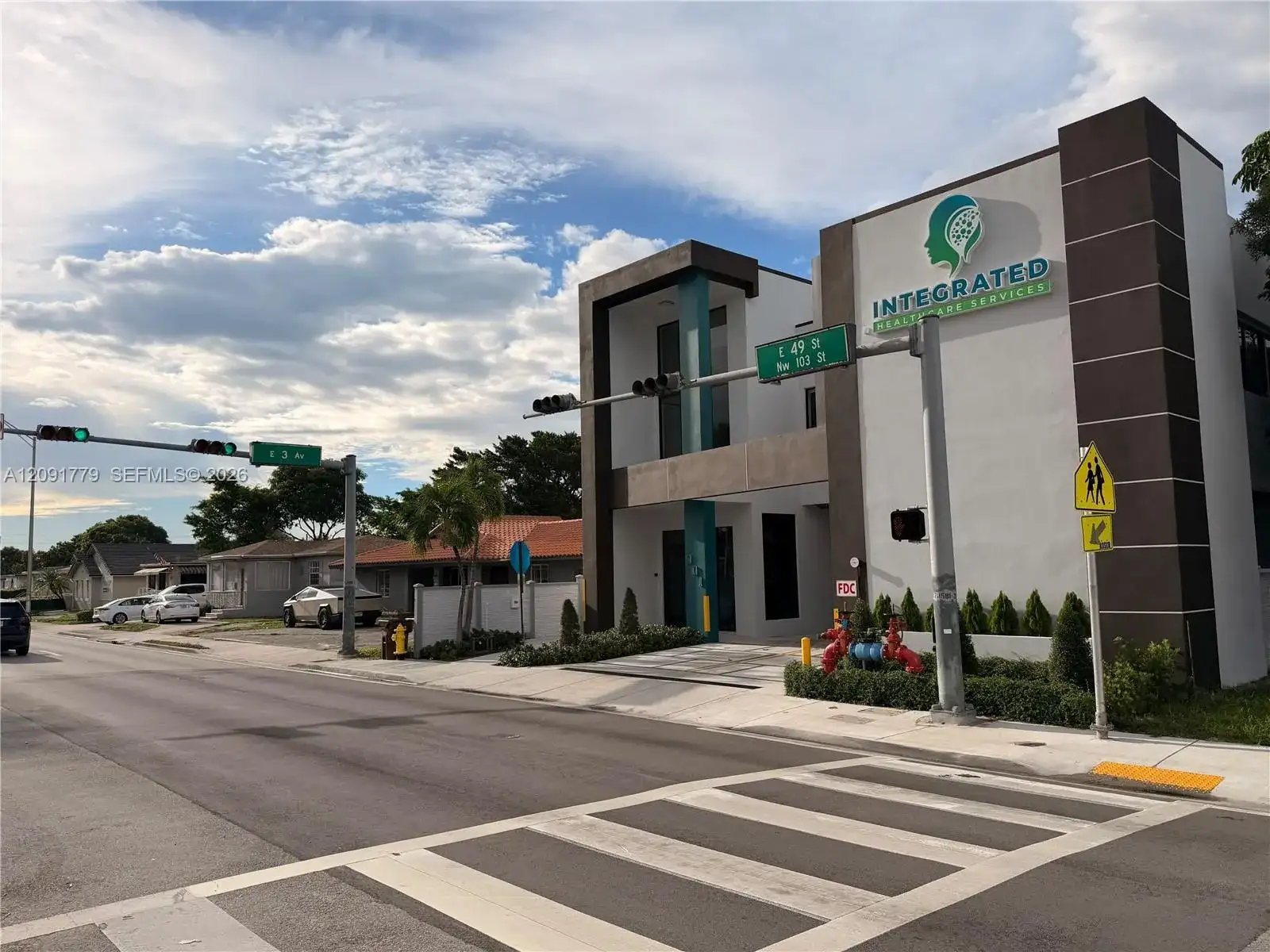 275 E 49th St, Hialeah FL 33013 photo 3