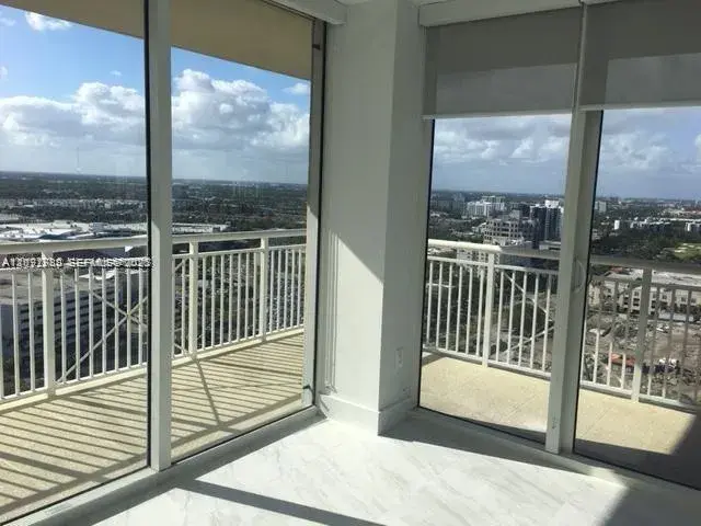 19501 W Country Club Dr # 2413, Aventura FL 33180