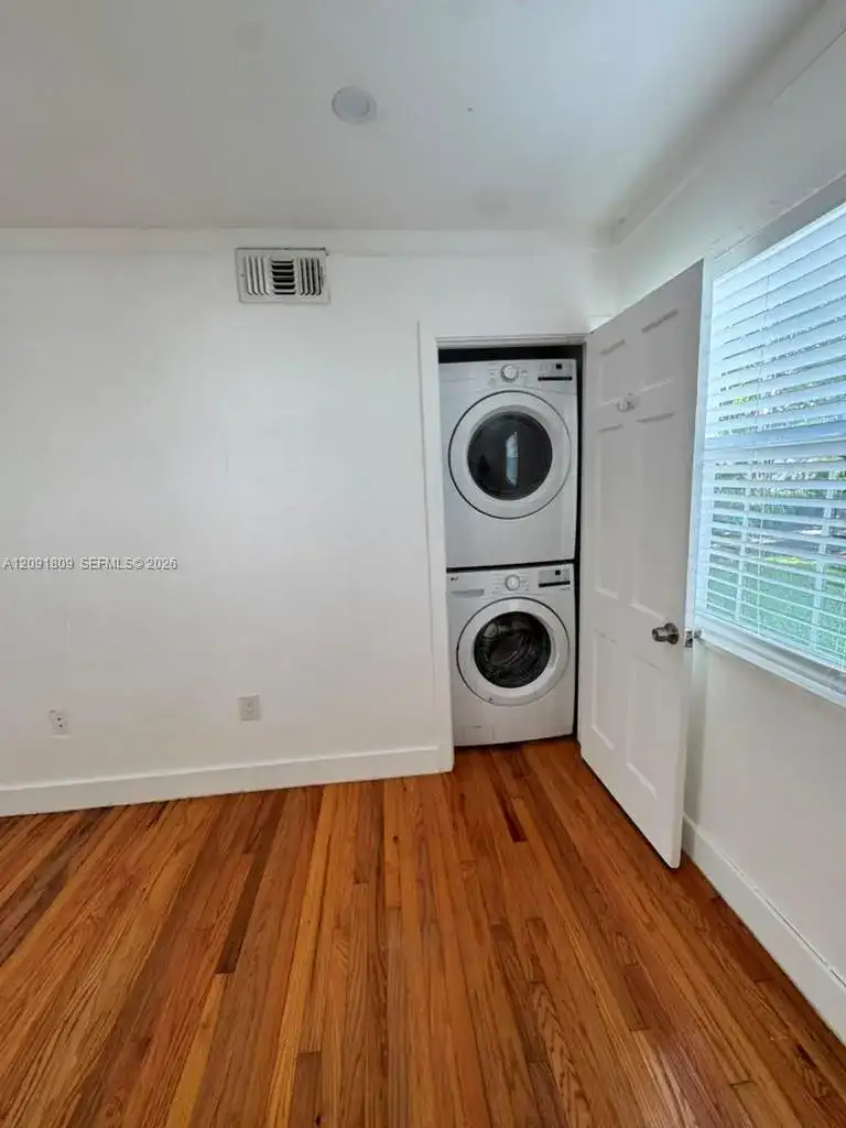 15 Sidonia Ave # 2, Coral Gables FL 33134 photo 5