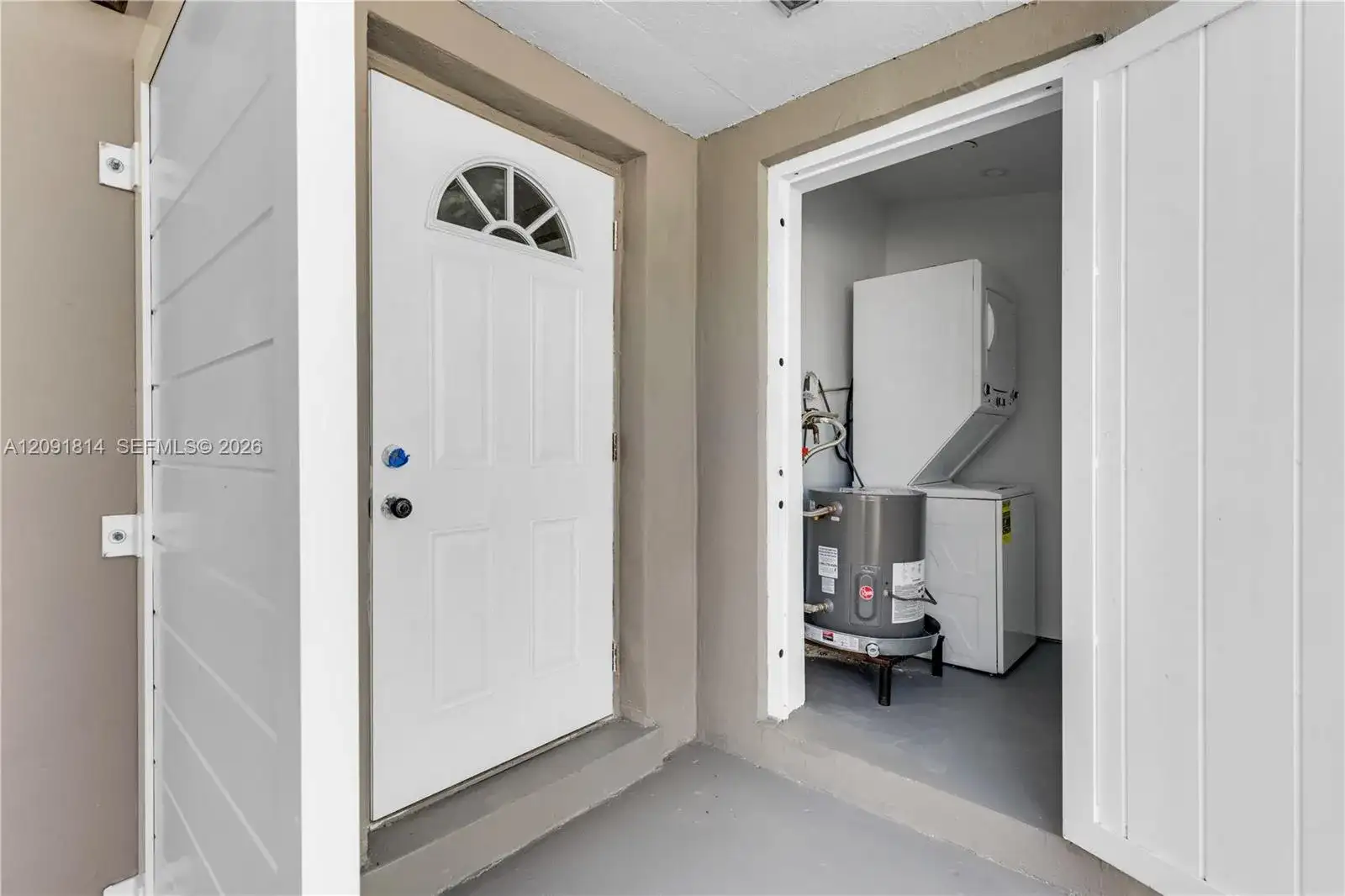2510 NE 182nd Ter, North Miami Beach FL 33160 photo 2