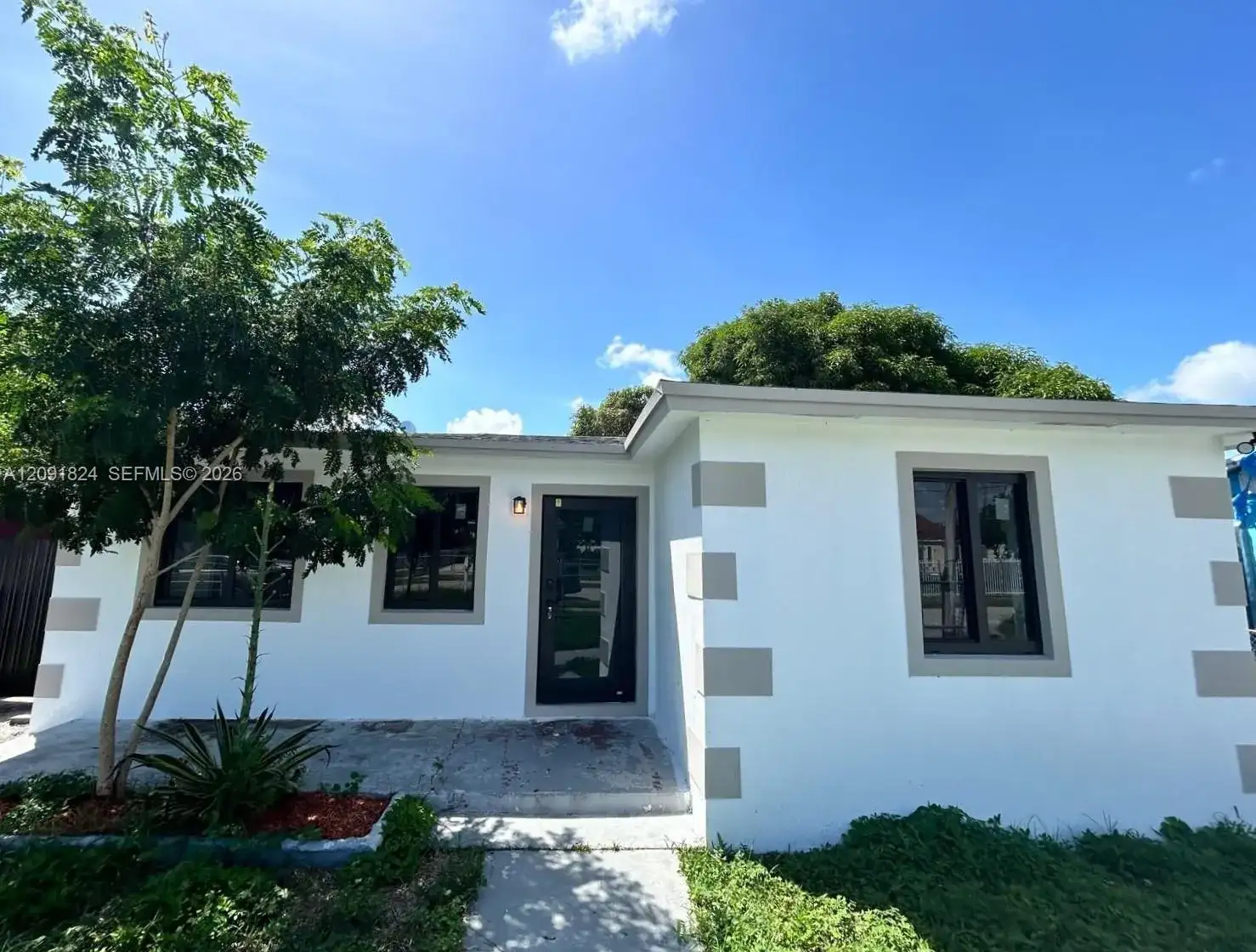10260 SW 173rd St, Miami FL 33157 photo 2