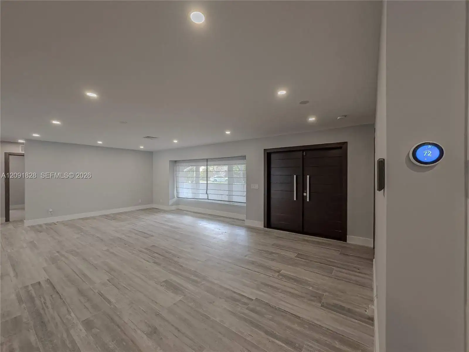 20405 NE 22nd Pl, Miami FL 33180 photo 4
