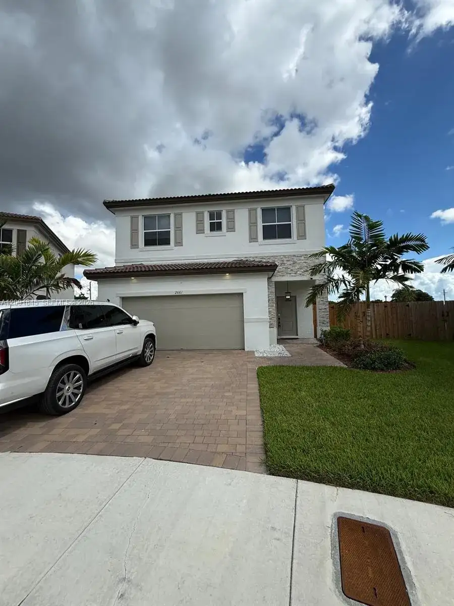 2661 SE 24th Ct, Homestead FL 33035 photo 3