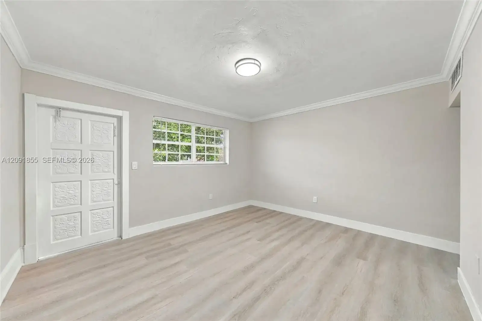 219 NW 10th Ave APT 3, Miami FL 33128 photo 3