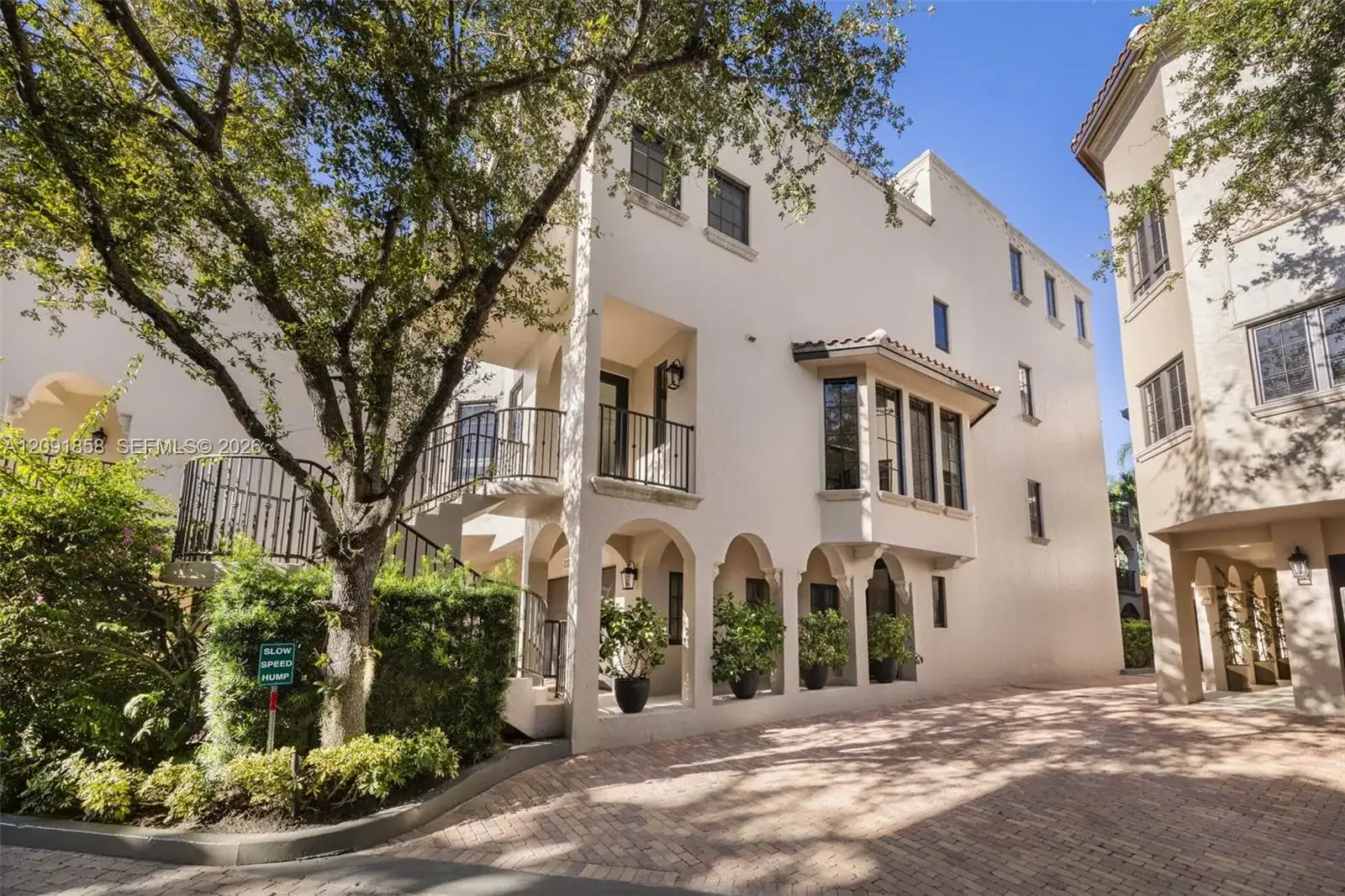 3471 Main Hwy # 1204, Coconut Grove FL 33133 photo 3