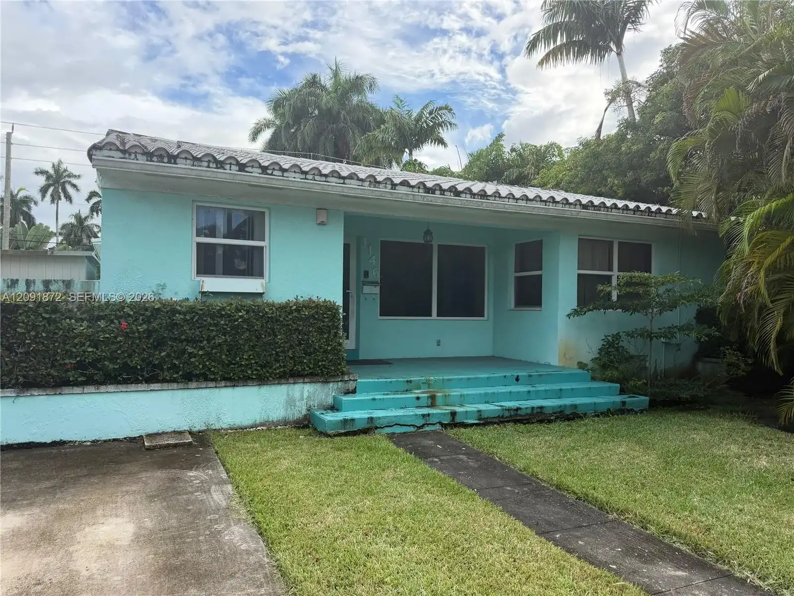 1146 Polk St, Hollywood FL 33019